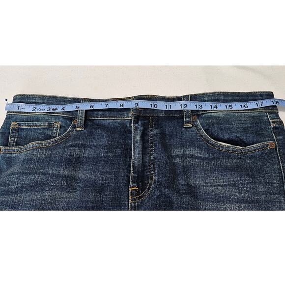 LUCKY BRAND WOMEN'S MID RISE CROP AVA BLUE JEANS SIZE 14/32 - Picture 12 of 13